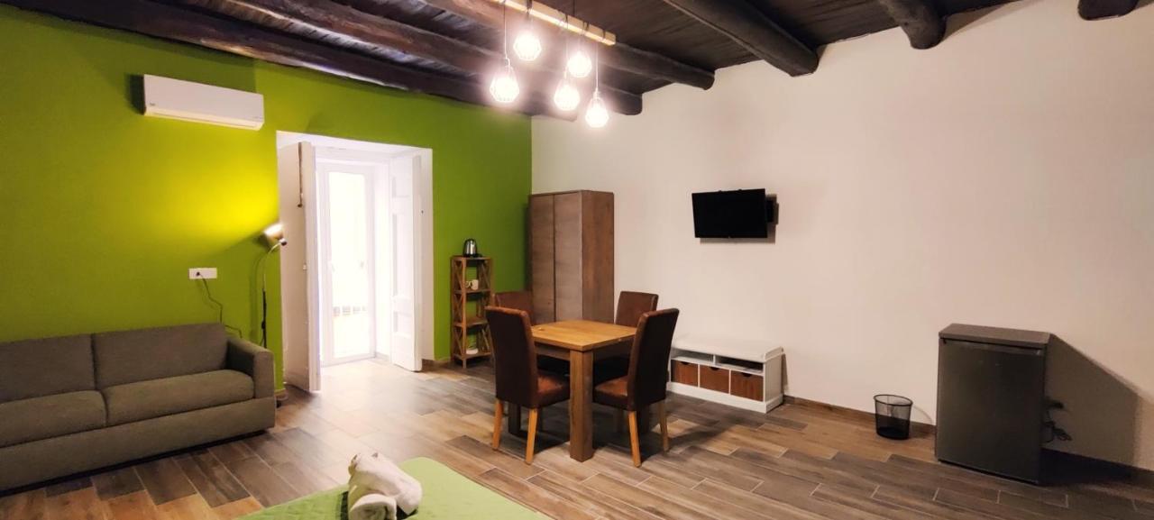 Apartment Da Donna Vincenza Naples